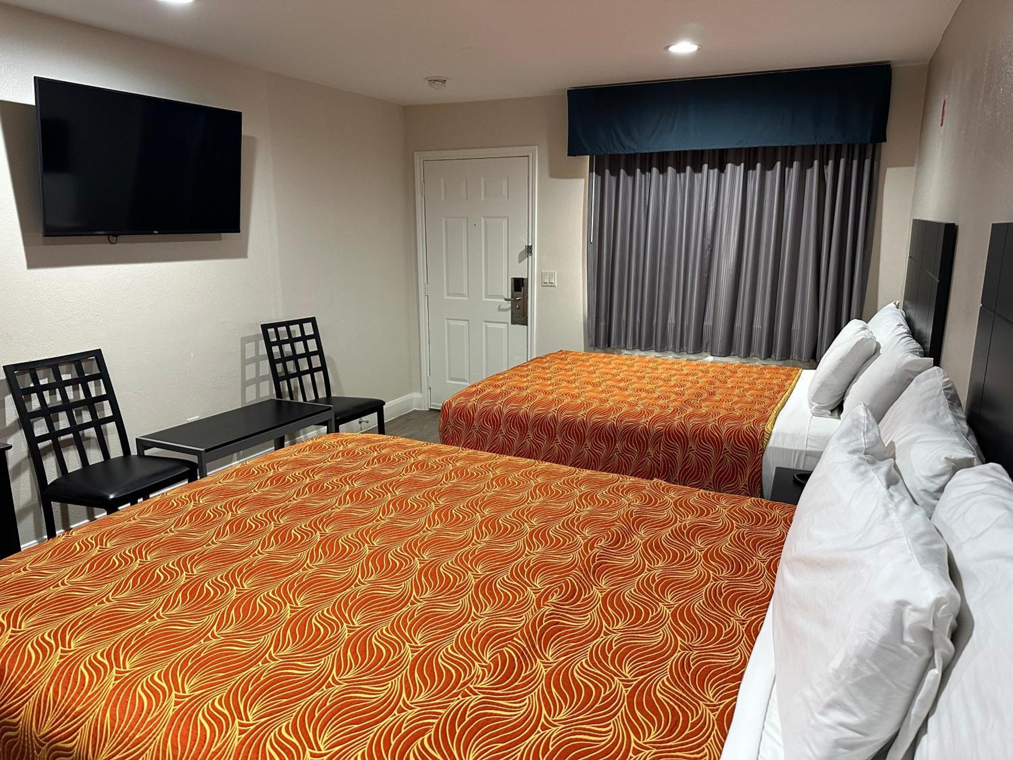 Palace Inn I-45 & Bellfort Хьюстон Экстерьер фото